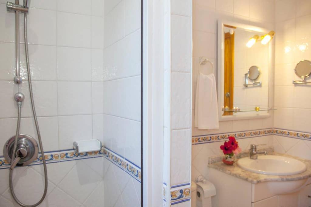 Villa Sirena Cala'N Blanes  Zewnętrze zdjęcie